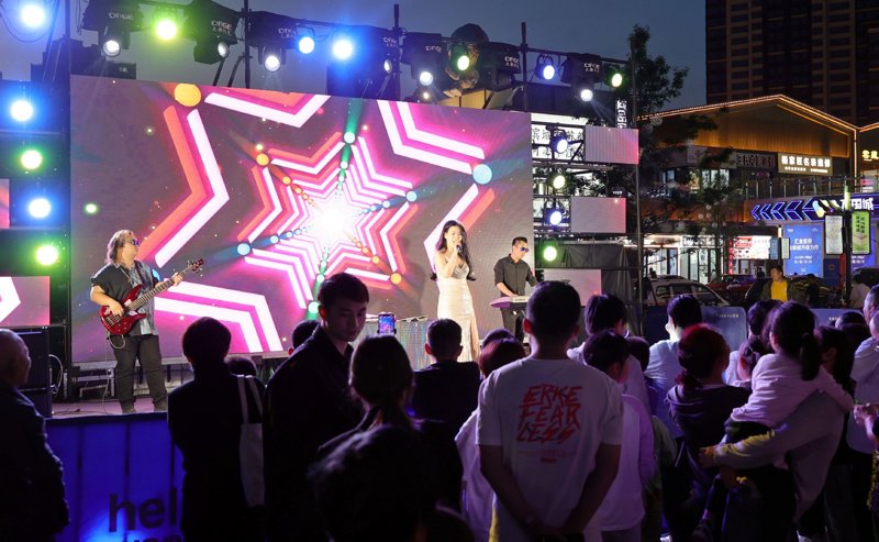 现代舞蹈团：在新时代中舞动生命的韵律
